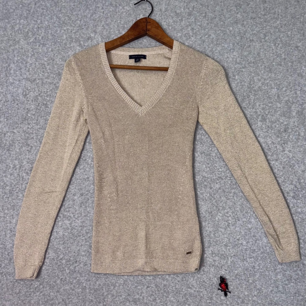 Tommy Hilfiger Women's XS Metallic Gold Beige Ribbed V Neck Long Sleeve Sweater
